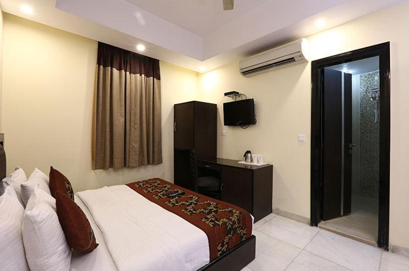Hotel Kingston Park - Karol Bagh Delhi Екстериор снимка