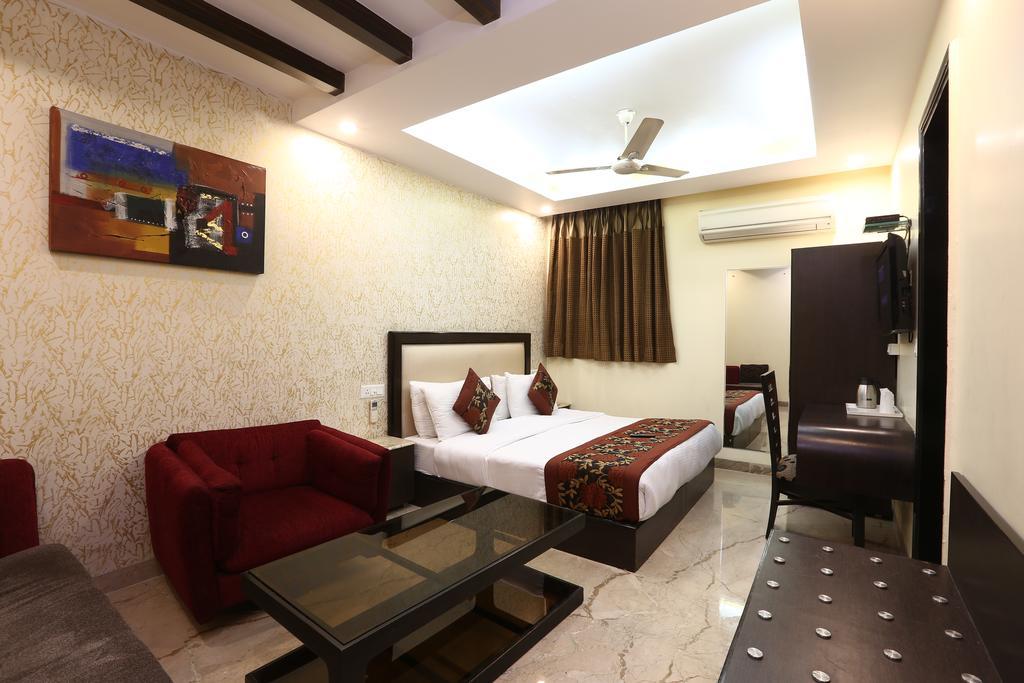 Hotel Kingston Park - Karol Bagh Delhi Екстериор снимка